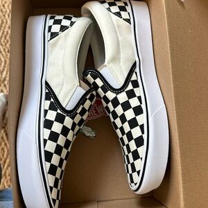 Women’s vans size 11 new